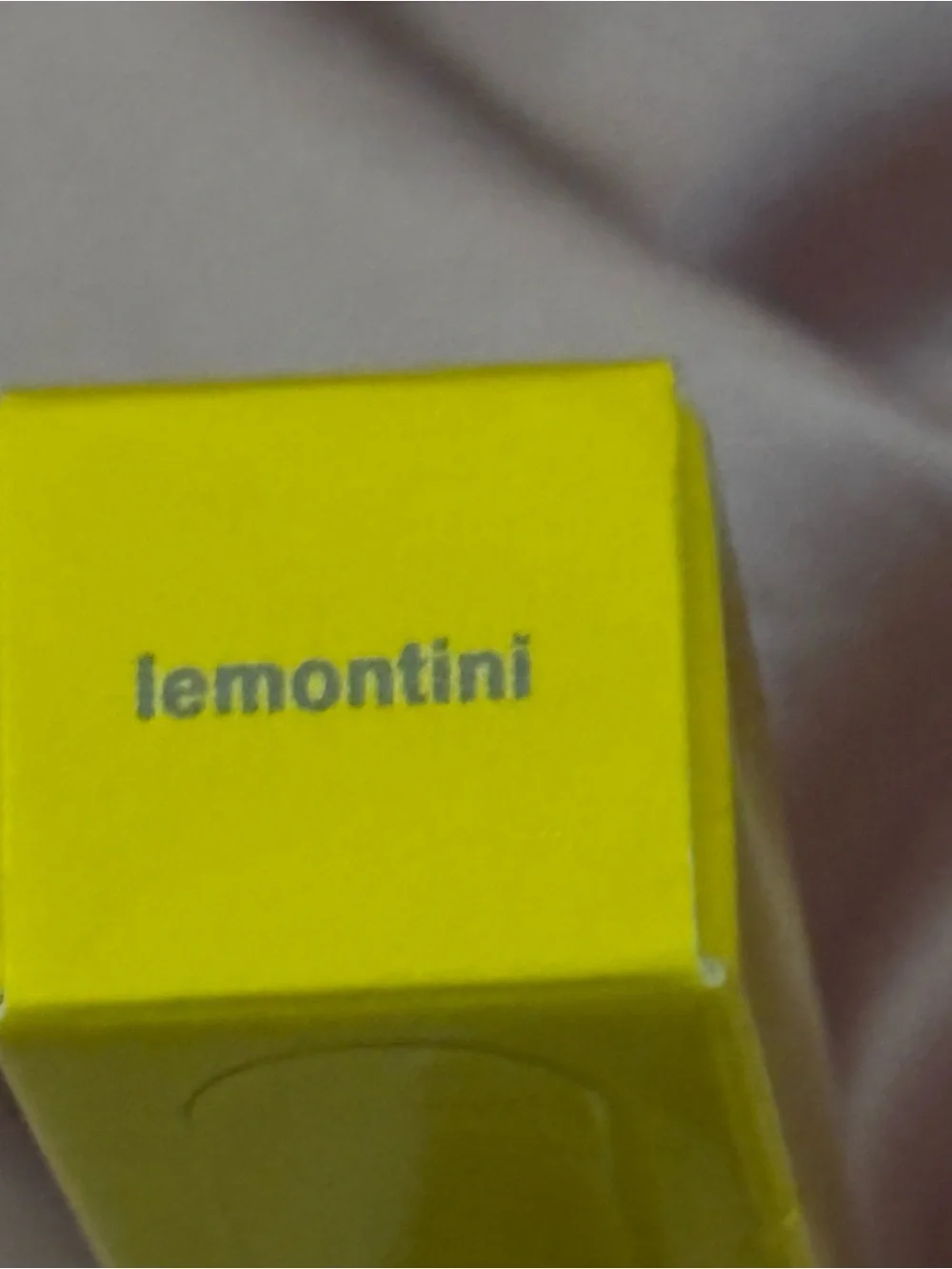 💝NIB RHODE lemontini Peptide lip tint💝